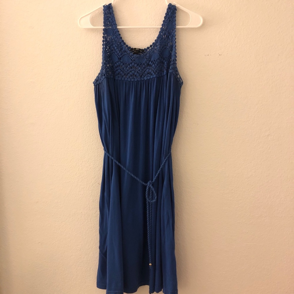 Crochet detailed dress